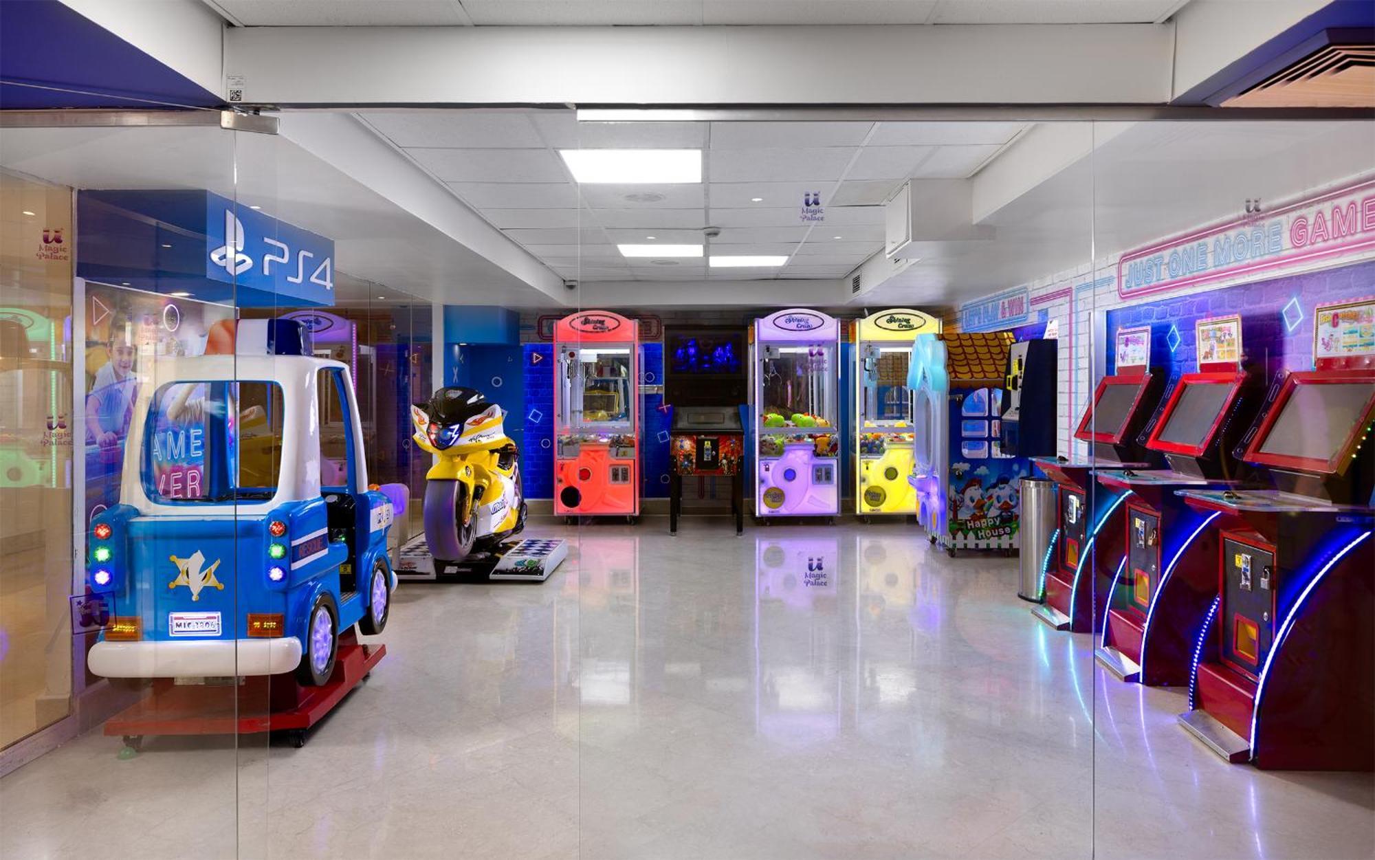U Magic Palace Hotel 5*
